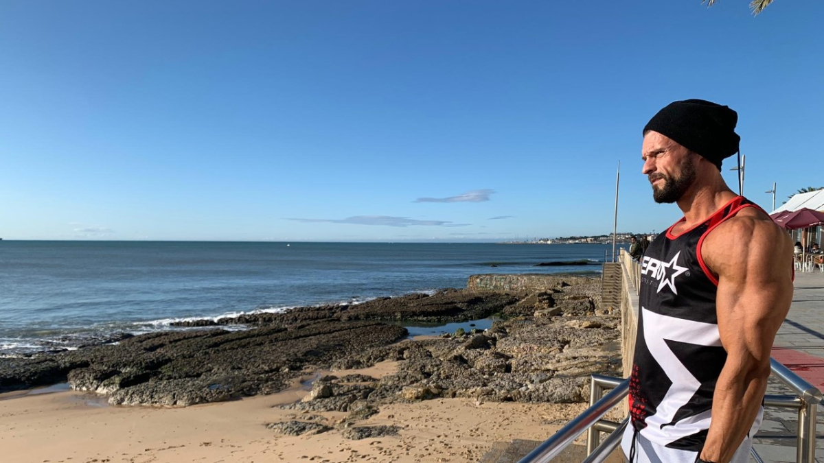 En una de sus visitas a Portugal mirando al nuevo continente.