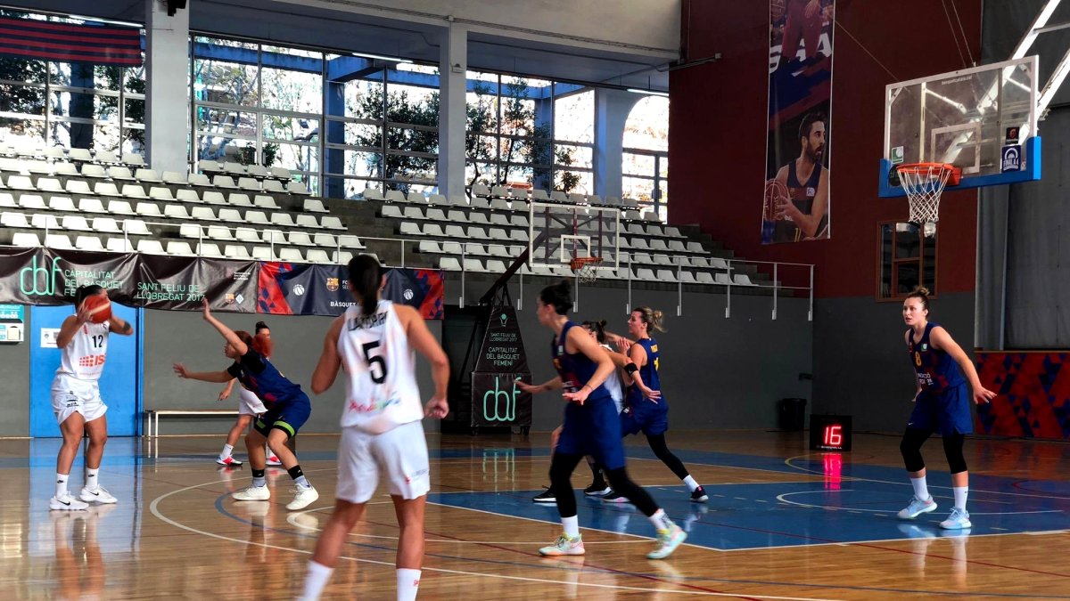 Una jugada del partido.