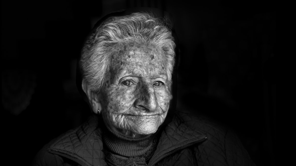 Gloria Sevilla, la comadrona del barrio de Pescadería.