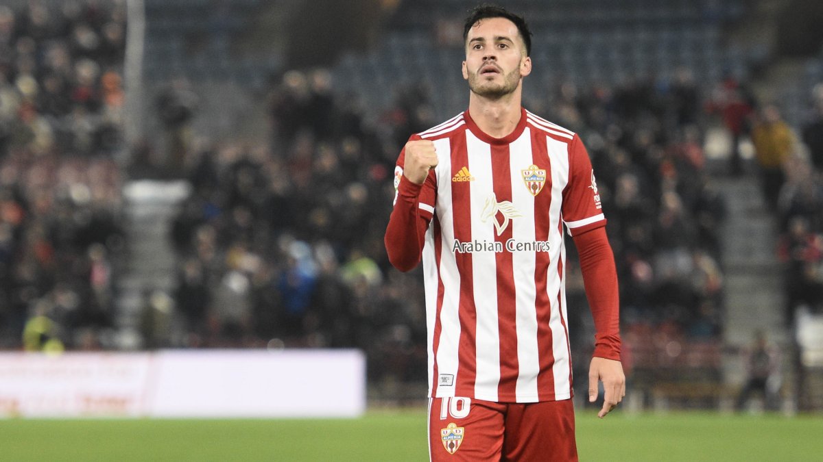 Lazo celebrando su gol contra el CD Mirandés.