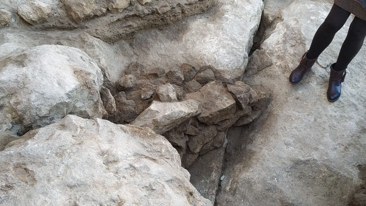 Restos romanos hallados en la excavación.