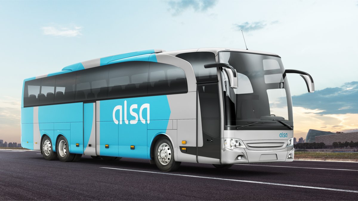 Un autobús de la compañía Alsa.