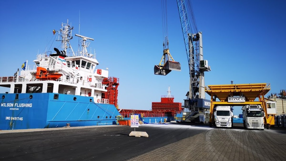 El 2019 ha sido un bueño para el tráfico de mercancias en el Puerto de Almería.