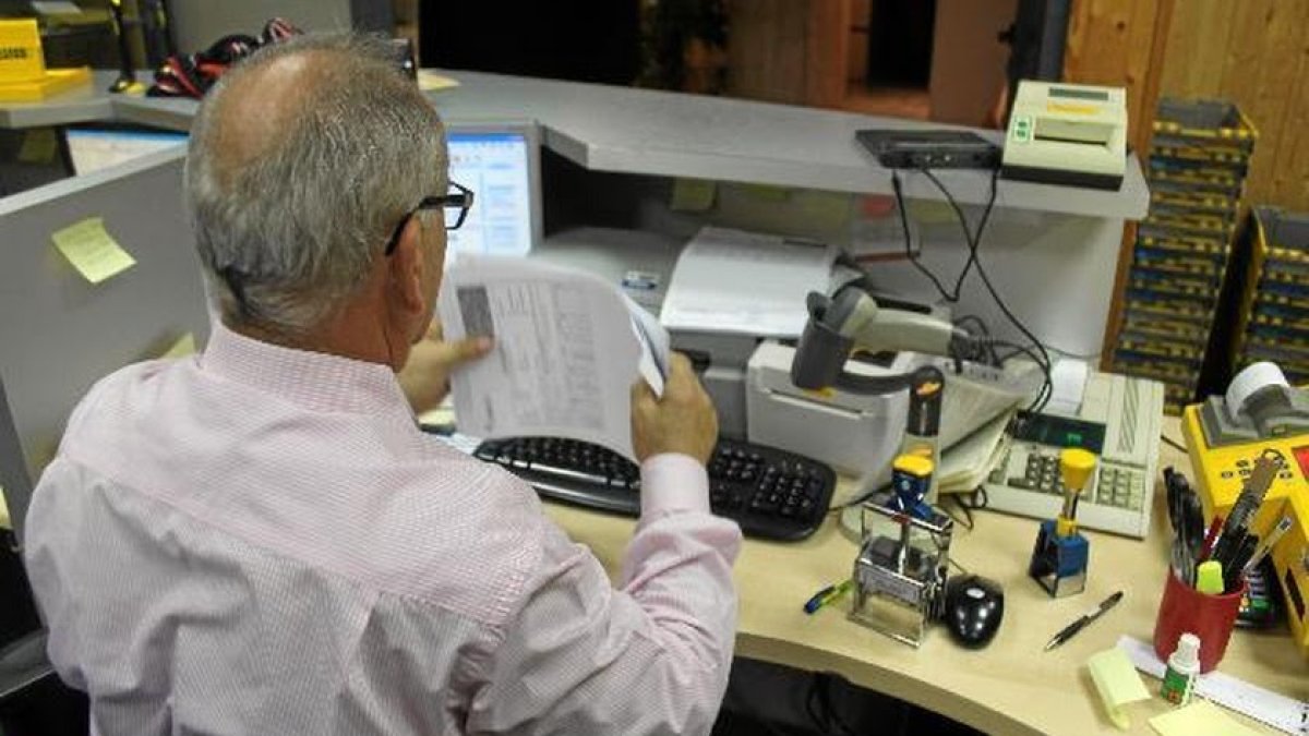 El sueldo de los funcionarios subirá en 2020 cuando haya Gobierno con plenas funciones.