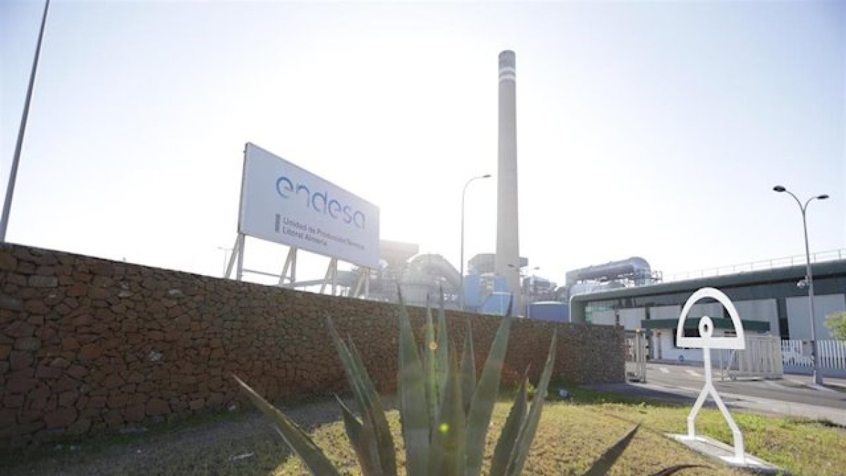 Central térmica de Endesa en Carboneras.