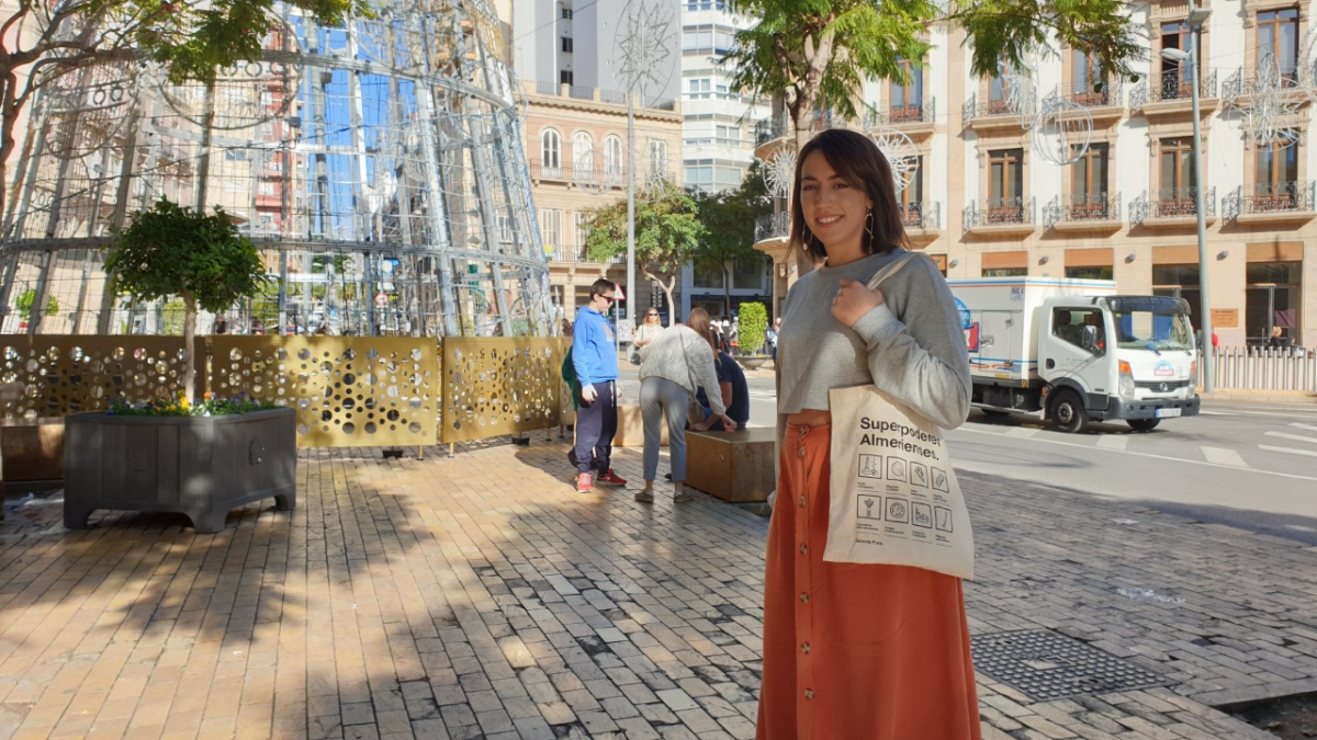 Semolapura es el proyecto personal de la diseñadora gráfica Ángela Espejo.