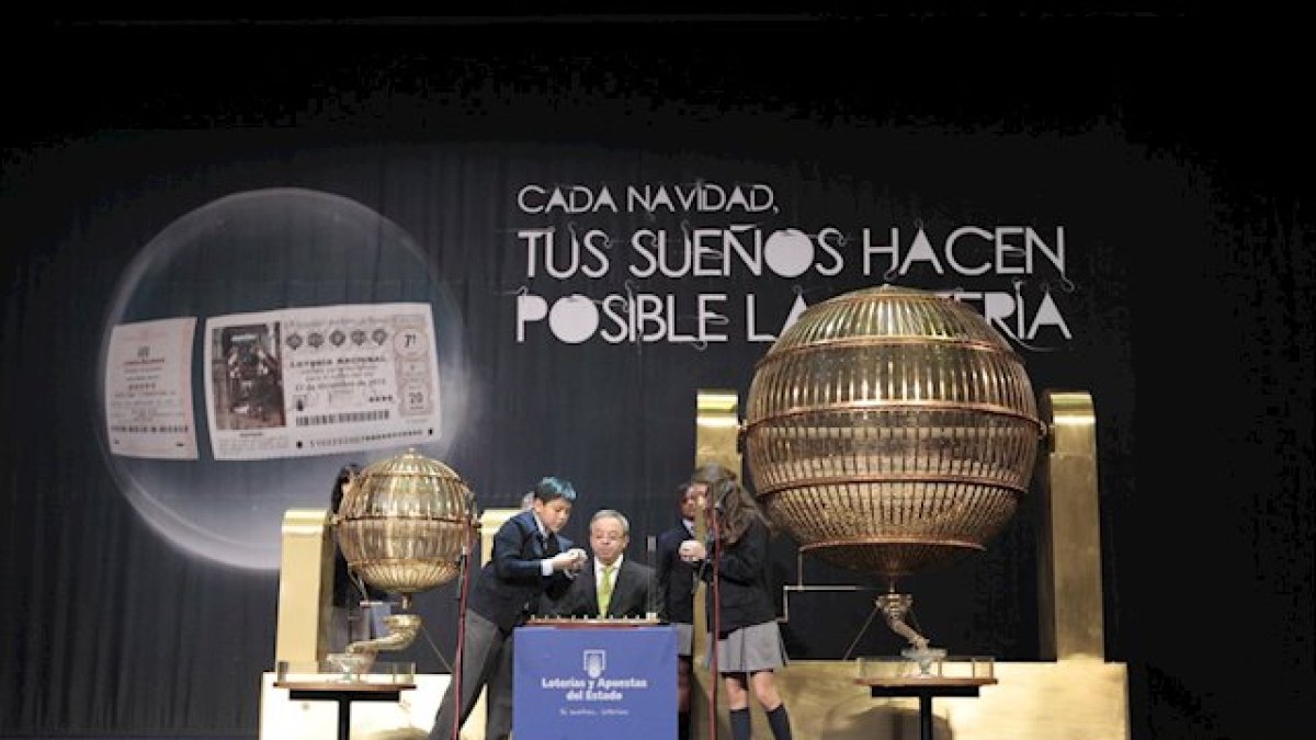 Imagen de archivo del sorteo de El niño.