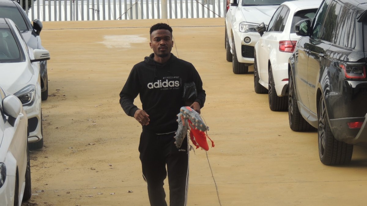 LA VOZ ha recibido a Kaptoum antes de entrenar.