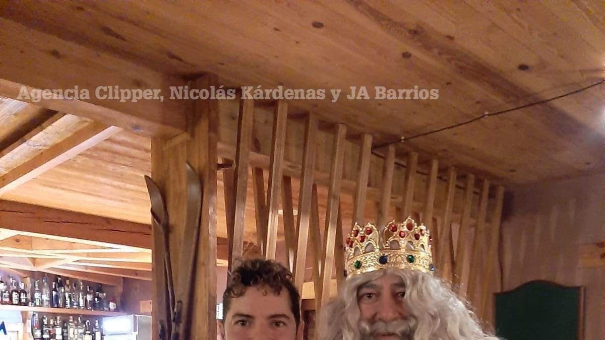 David Bisbal junto al Rey Melchor en la localidad leridana de Salardú.