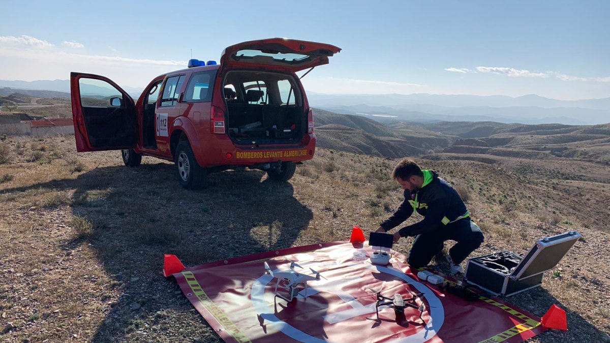 Bomberos de Levante se ha sumado a los trabajos de búsqueda para dar con Francisco Martínez.