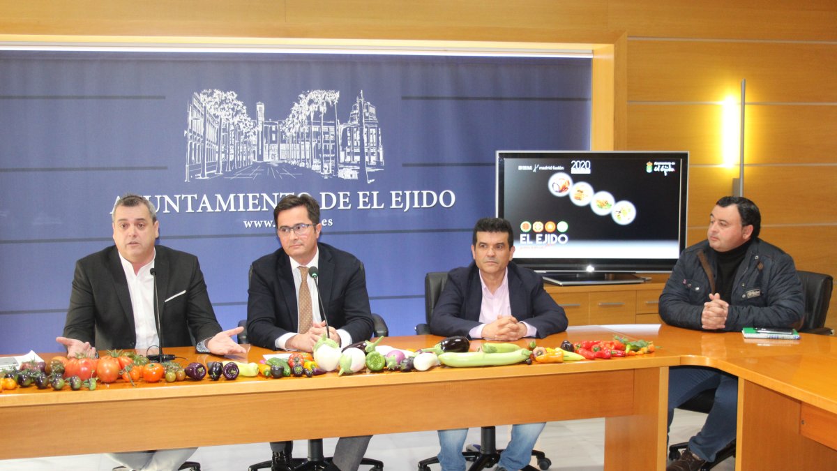 Rueda de prensa donde dieron a conocer los detalles.