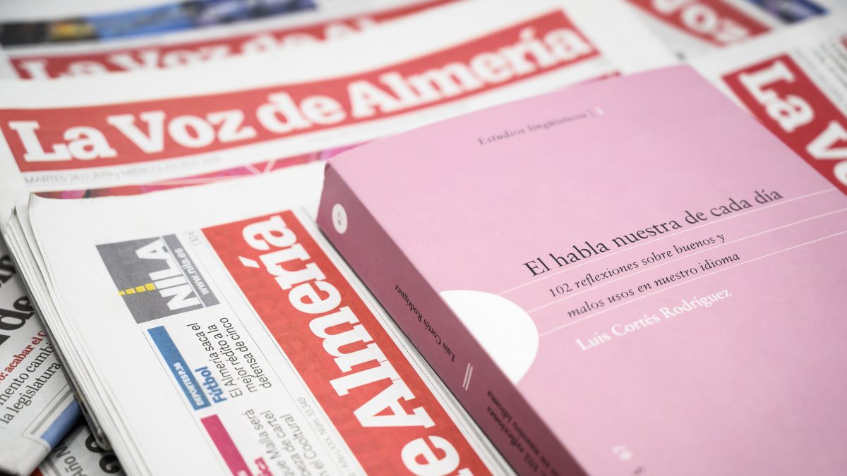 El libro será presentado esta tarde en Unicaja.