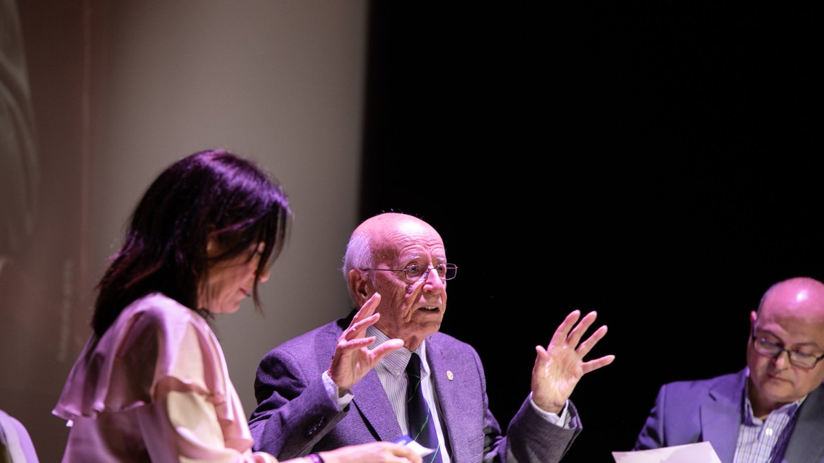 Emilio Lledó en la conferencia de la UAL.
