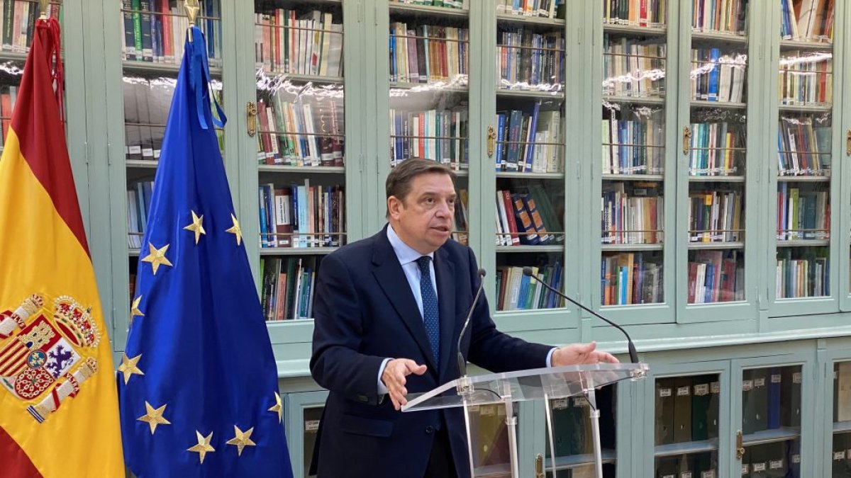 El ministro de Agricultura, Pesca y Alimentación de España, Luis Planas.