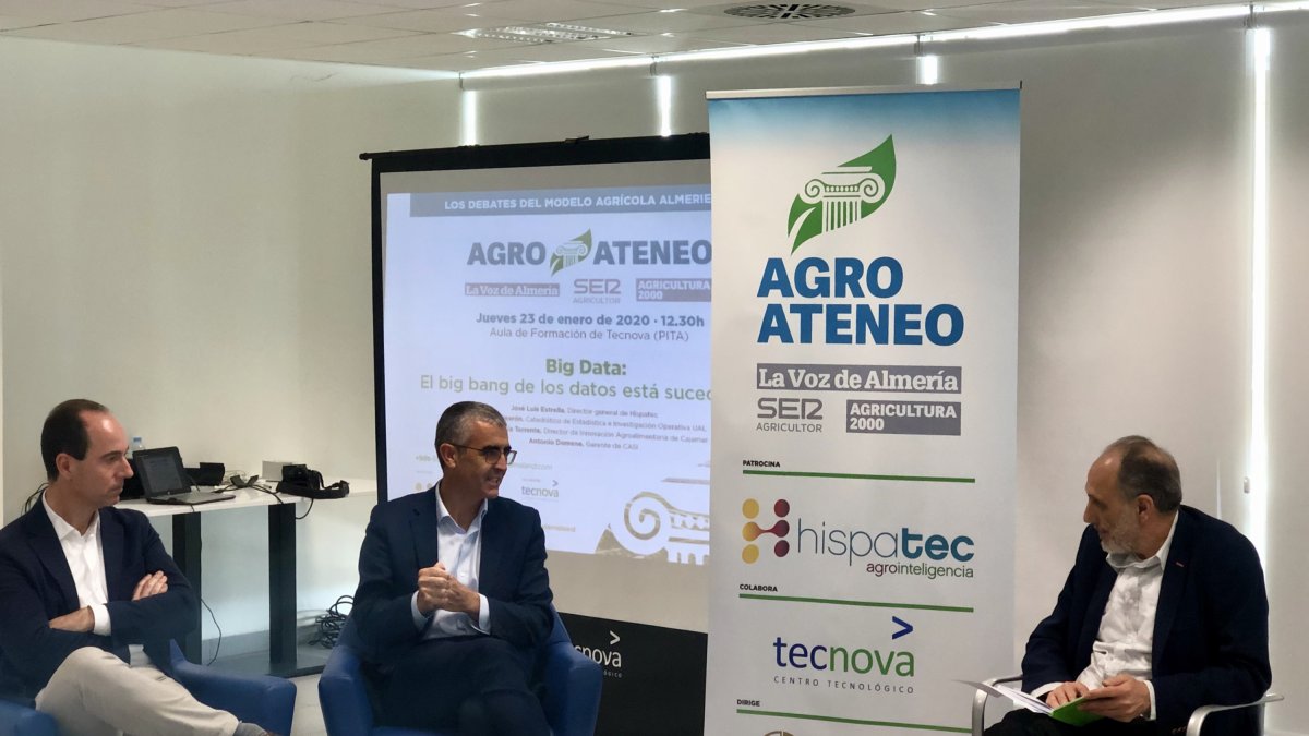 El debate sobre Big Data contó con expertos de primer nivel.