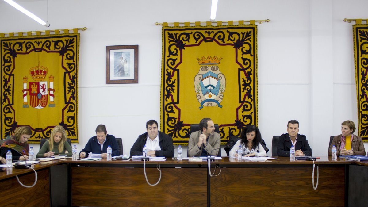 Imagen del Pleno celebrado en el municipio carbonero.