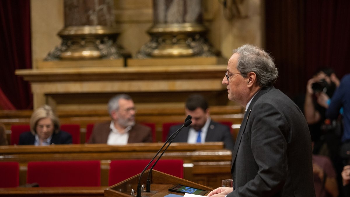 El president de la Generalitat, Quim Torra, en el Parlament este lunes.