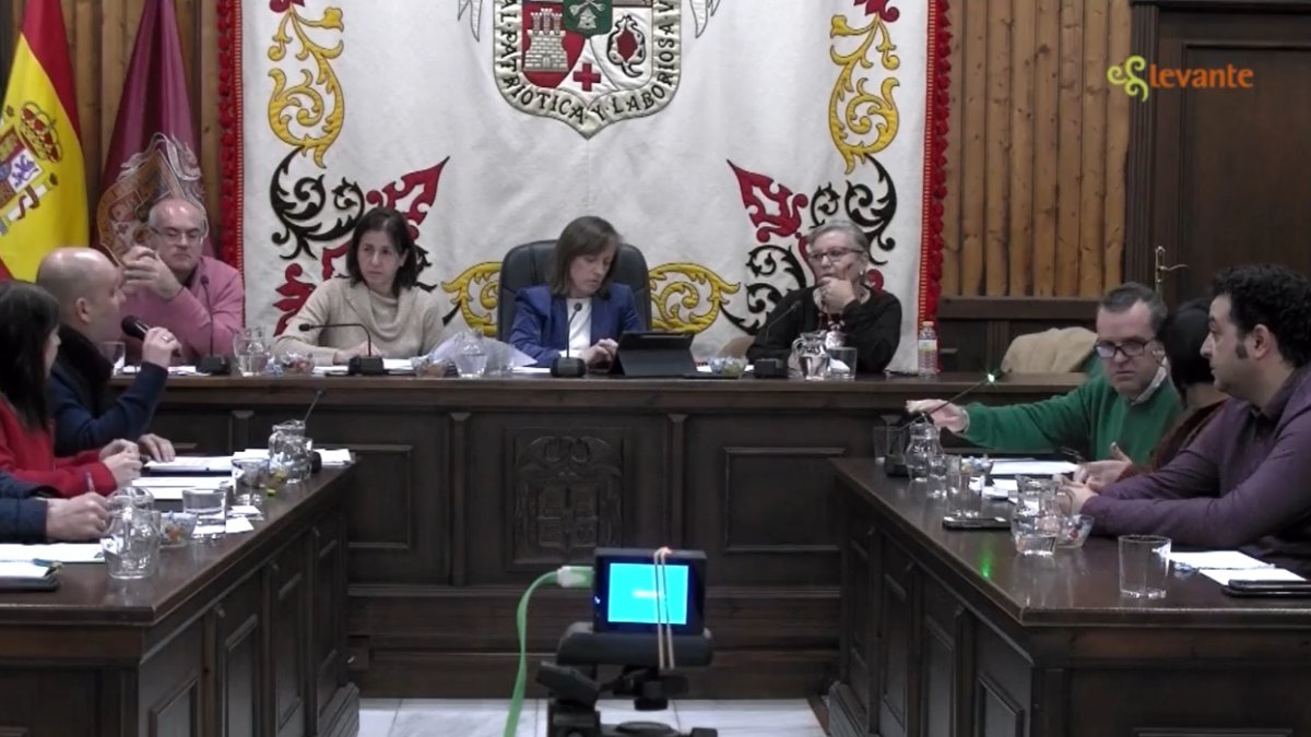 Pleno celebrado este lunes en Huércal-Overa. Foto Levante tv