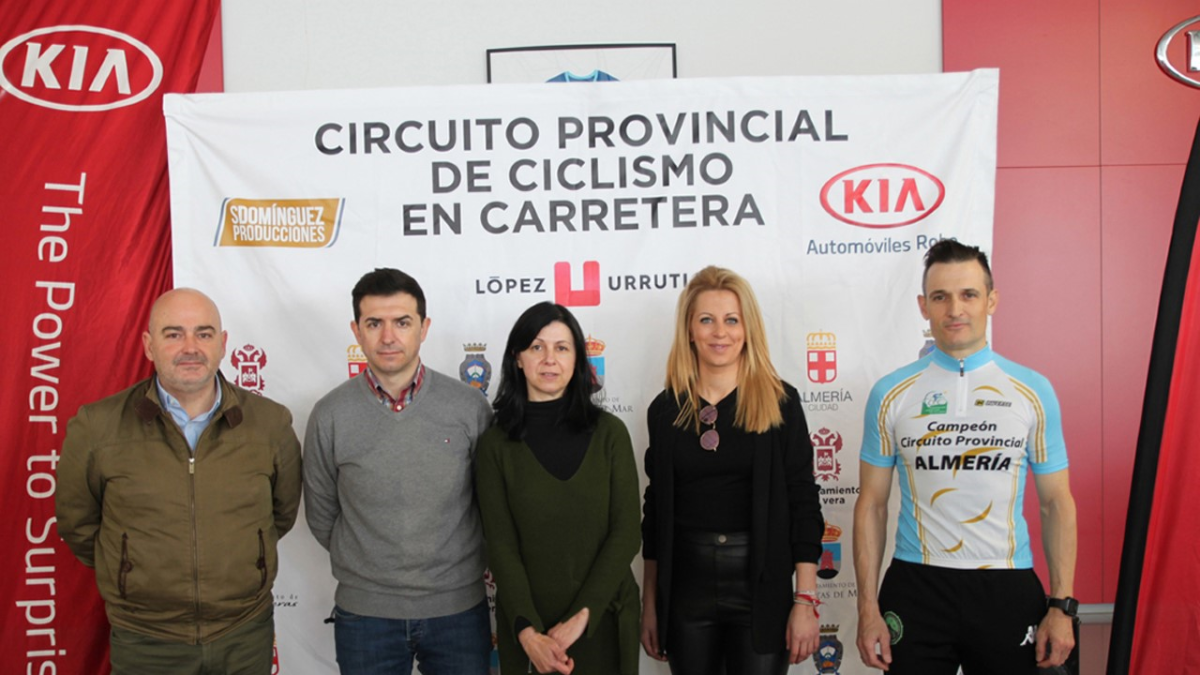 Presentación del Circuito Provincial con sus patrocinadores.