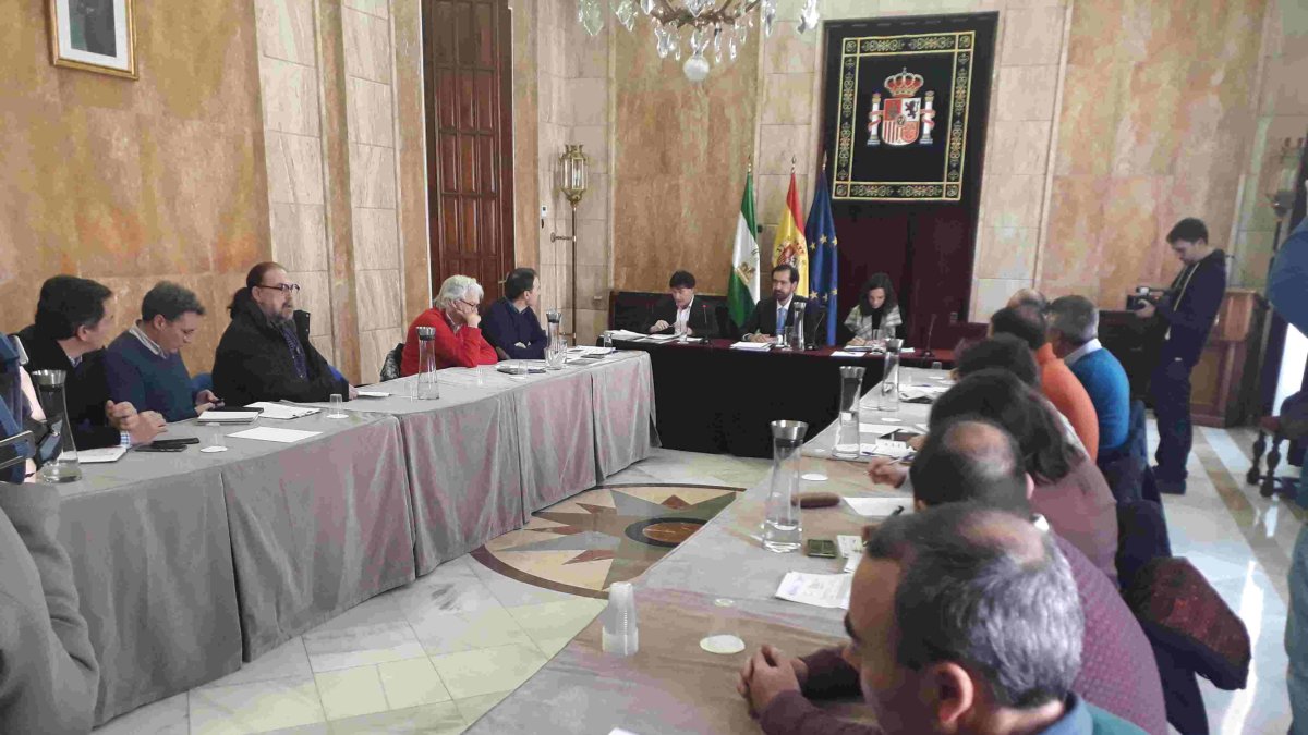Reunión en la Subdelegación sobre la Estrategia Costera de Almería