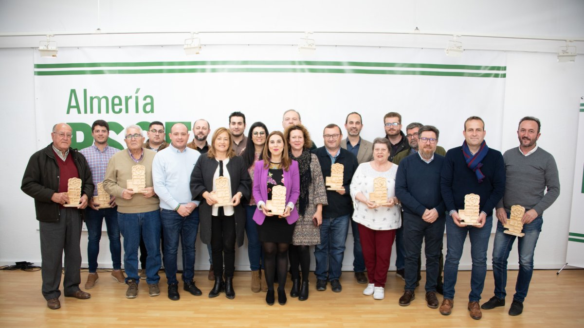 Socialistas en el acto de Garrucha.