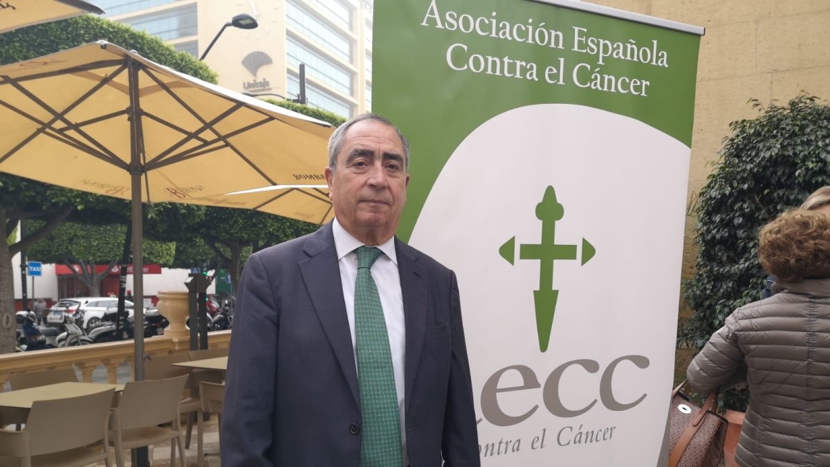 Francisco Balcázar, ex presidente de la Asociación Española Contra el Cáncer en Almería.
