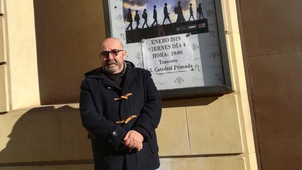 Javier Marchante, antes de entrar al teatro.