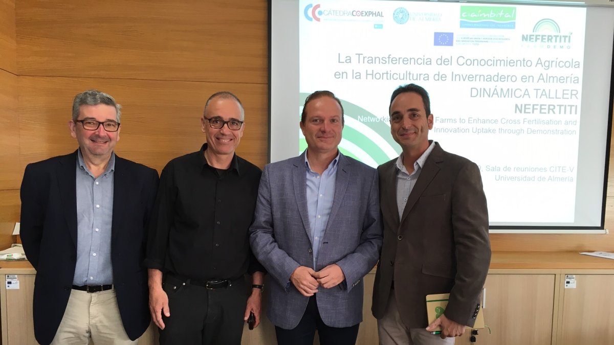 El Colegio se ha implicado en estos proyectos a través de su Junta de Gobierno.