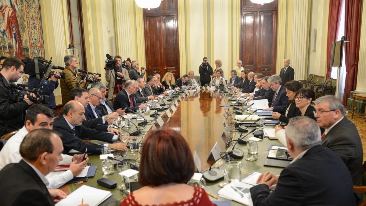 Cita del sector hortofrutícola con el ministro de Agricultura en Madrid