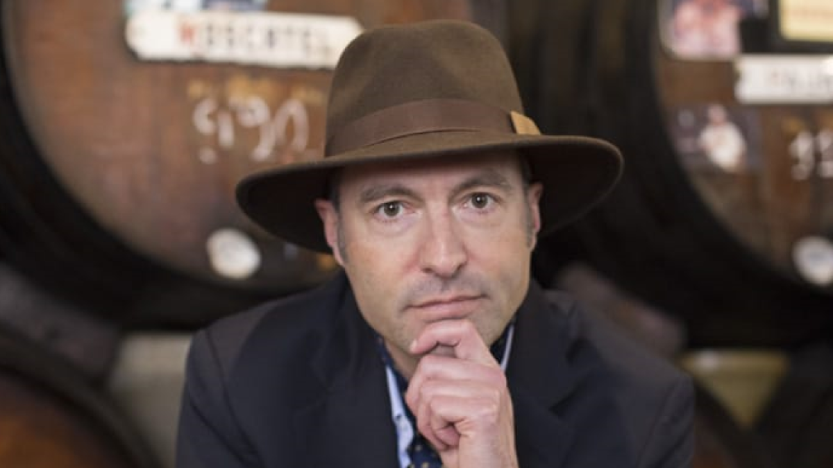 George Van Mellaert es el autor de los libros en que se basa la serie.