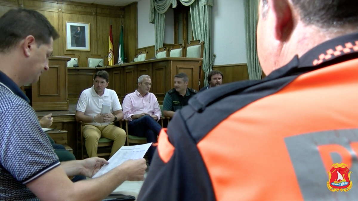 Reunión de seguridad en la que se ha acordado la incorporación de dos agentes.