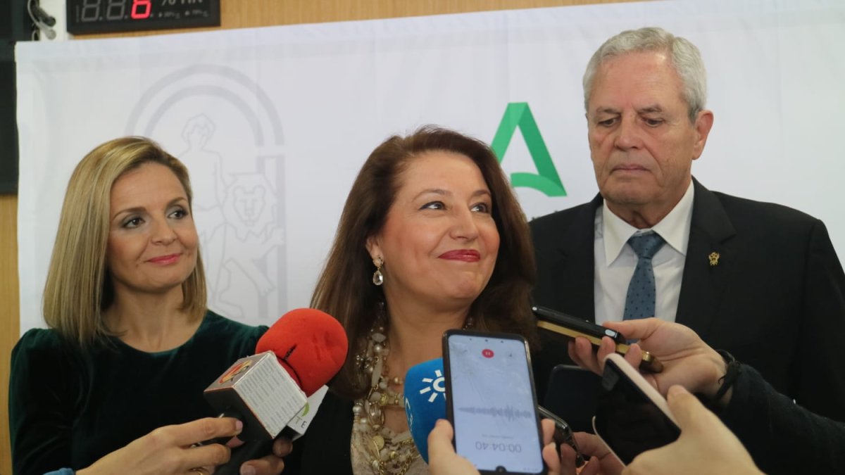 Crespo, Sánchez Torregrosa y Alcalde Vera.