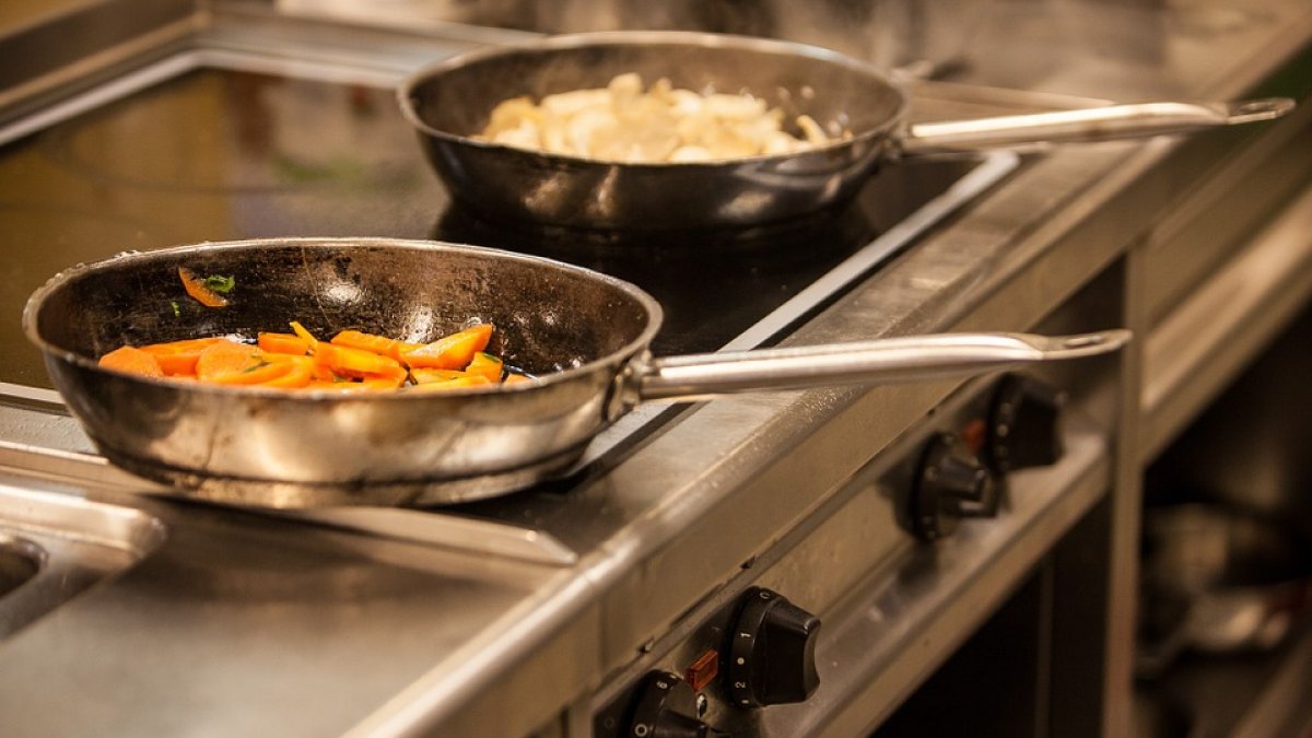 Trucos para alargar la vida útil de tus sartenes.