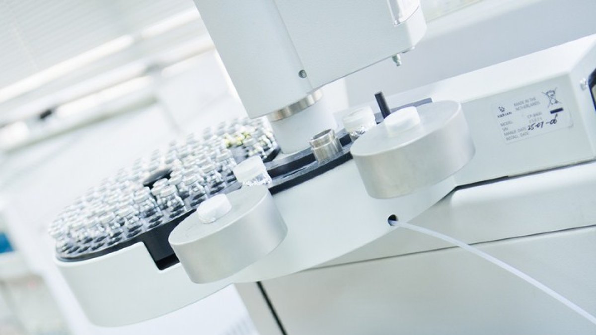 cromatógrafo hplc uso y control de determinación de materias activas