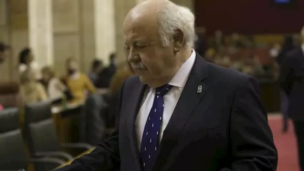 El consejero de Salud y Familias, Jesús Aguirre, en una imagen de archivo.