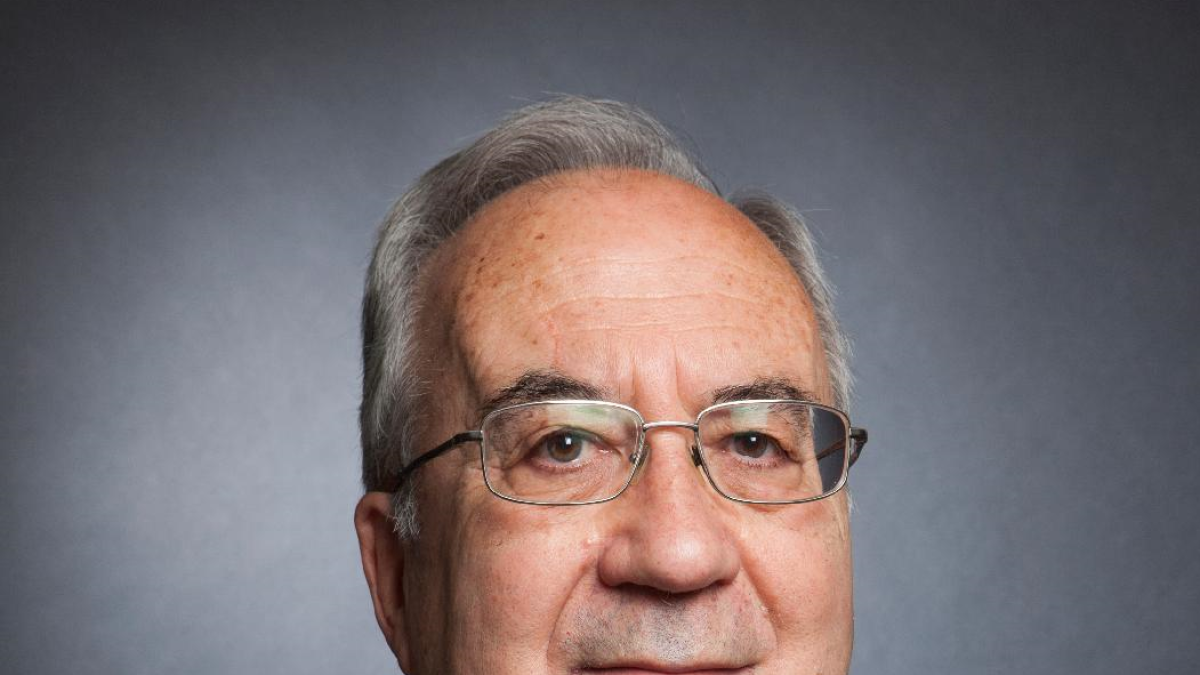 Andrés  Martínez Lorca.