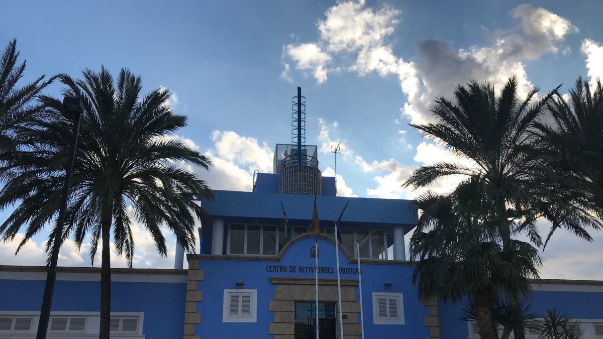 Centro de Actividades Náuticas en el Parque de las Almadrabillas.