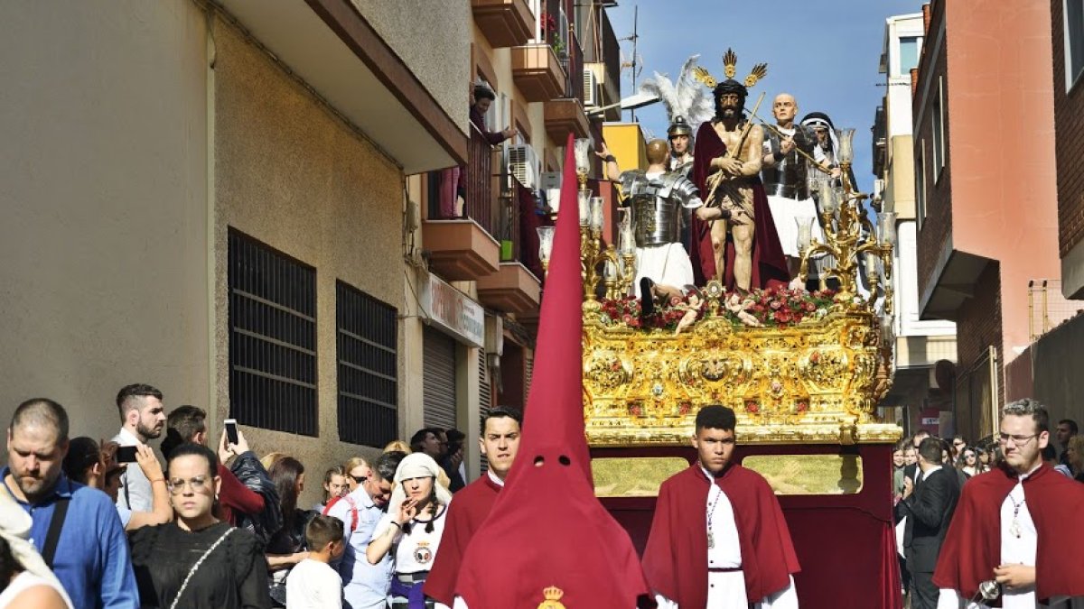Coronación saldrá este año desde La Salle.