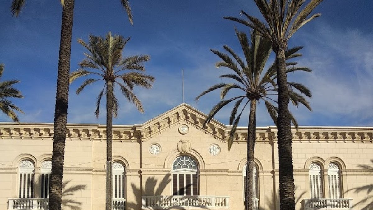 El obispado tiene hasta el próximo 31 de mayo para poner en marcha la oficina.