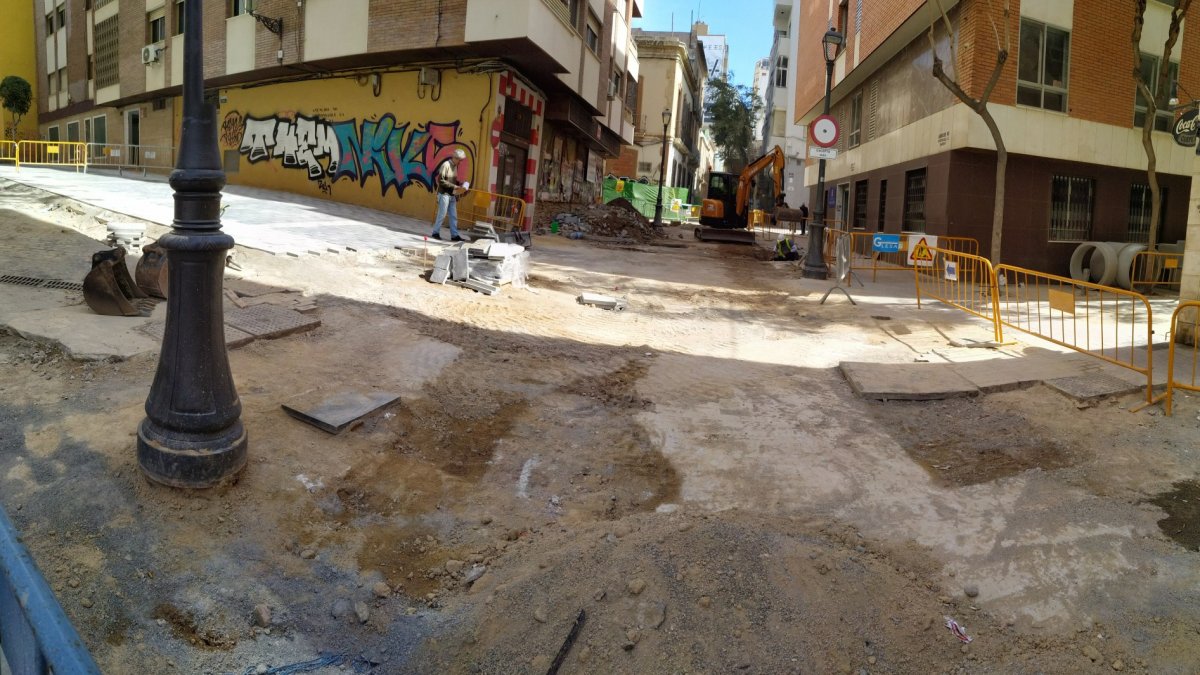 Panorámica de las obras en la calle Trajano
