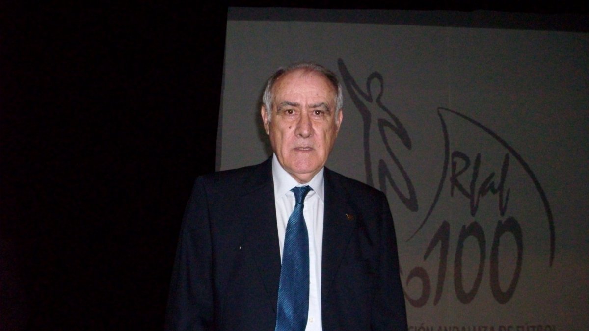 Martín Doblado, presidente del fútbol almeriense.