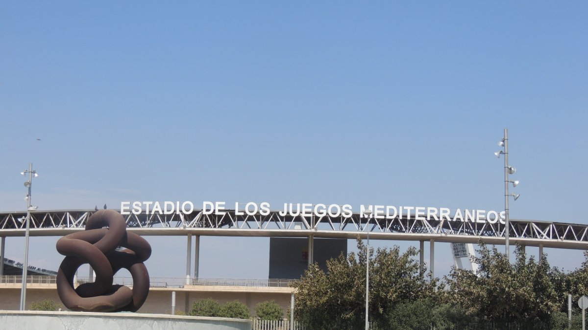 El Estadio Mediterráneo, sin fútbol ni atletismo este sábado.