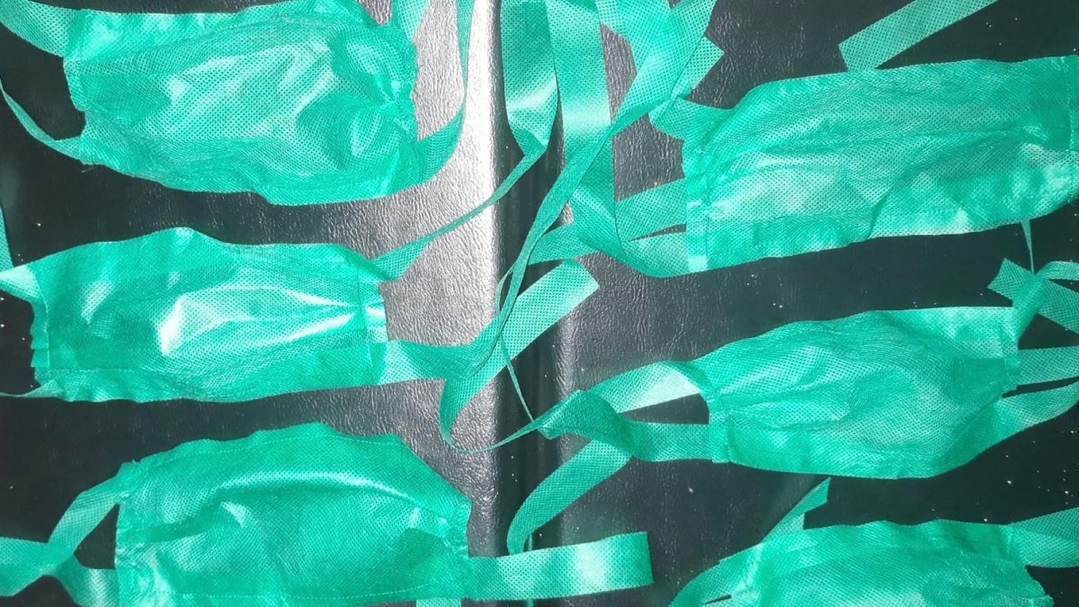 Mascarillas fabricadas por costureras voluntarias.