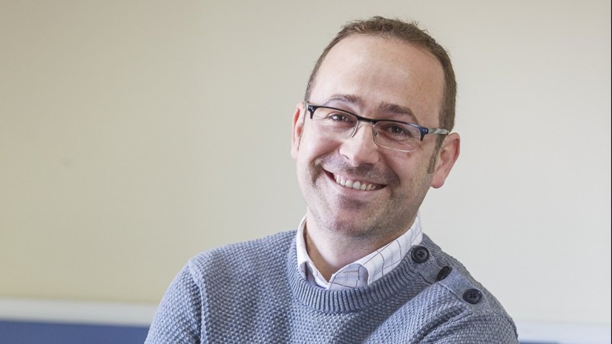 El divulgador científico explica algunos de los temas que rodean al COVID-19.