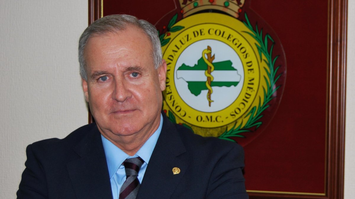 Francisco José Martínez Amo, presidente del Colegio de Médicos de Almería.