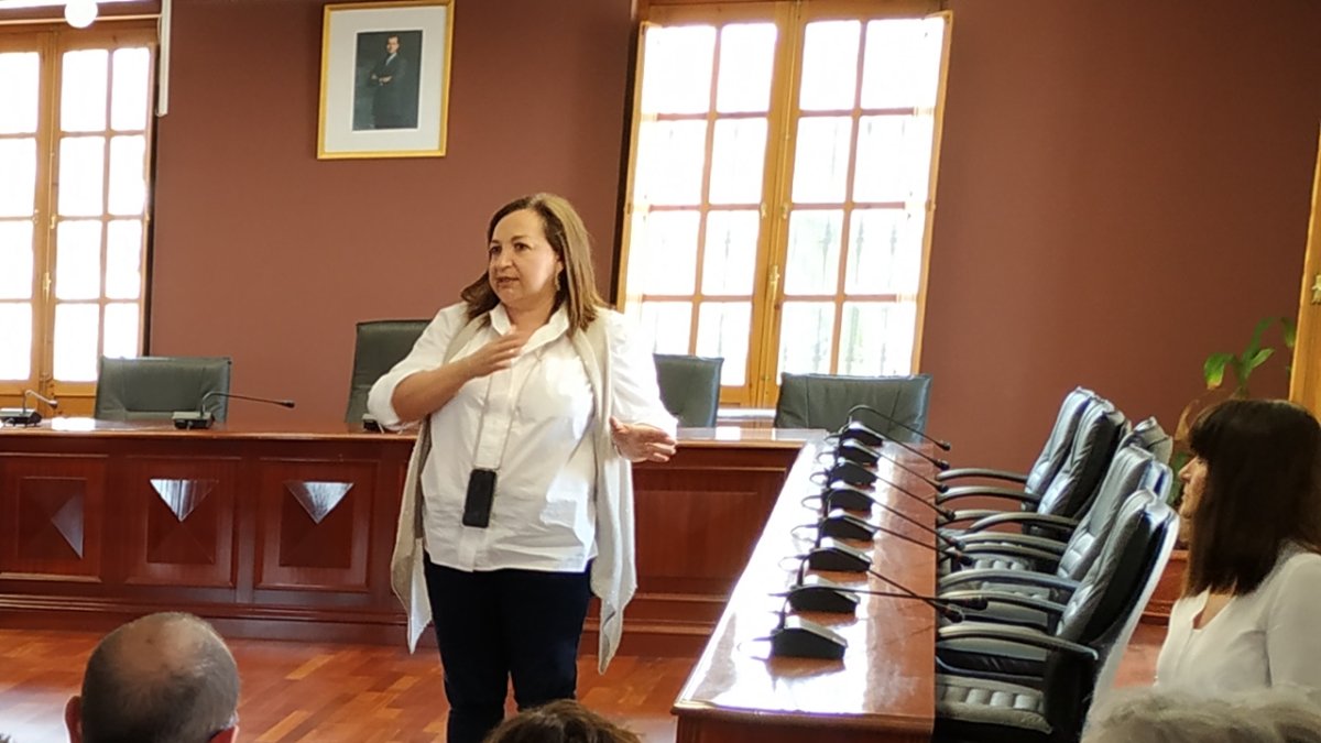 La concejal de Hacienda del Ayuntamiento de Huércal de Almería, Puri Matas.