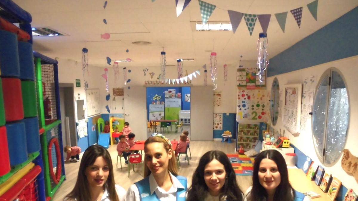 Equipo de profesionales de la Escuela Infantil Emmaeduca.