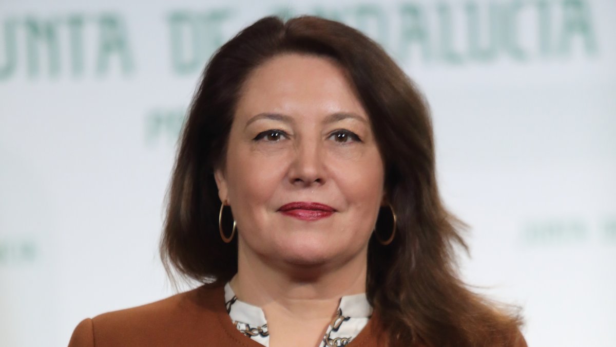 Carmen Crespo se encuentra ahora inmersa en implementar medidas desde el Gobierno andaluz para paliar los efectos de la crisis.