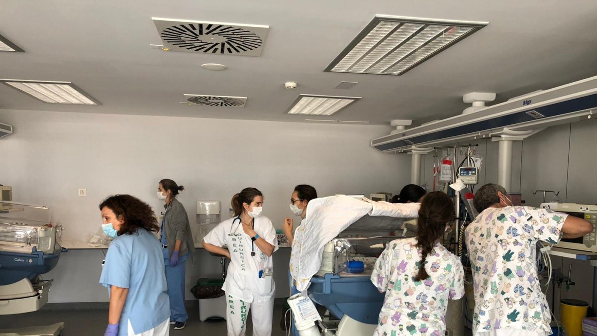 Torrecárdenas ha trasladado la UCI de Pediatría al Hospital Materno Infantil.