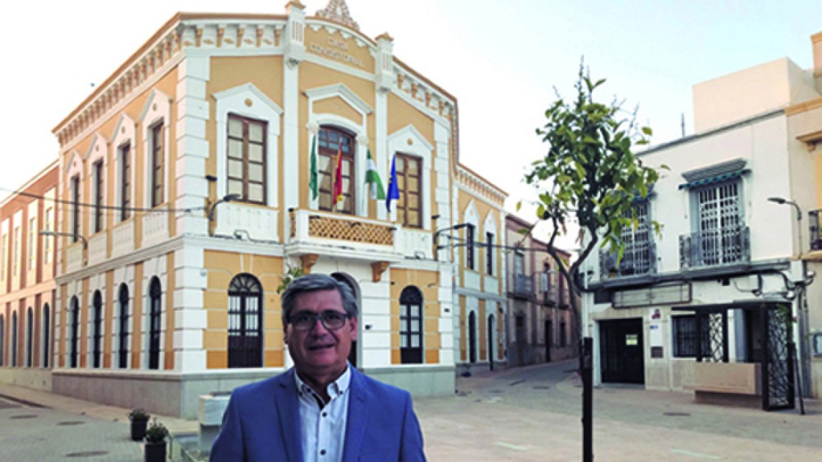 Juan Manuel López, alcalde de Pechina.